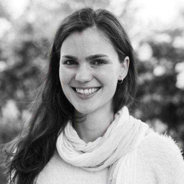 Laureen  van Breen