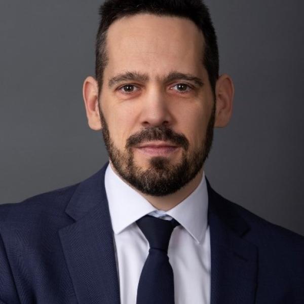 Peter Ujvari